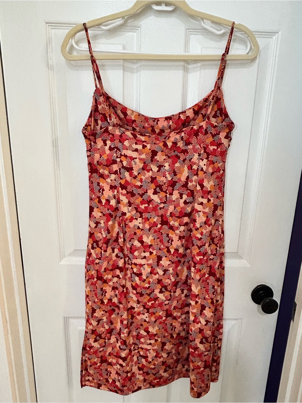 Vintage L BCBGMAXAZRIA Abstract Mini Dress in Red & Pink Like New